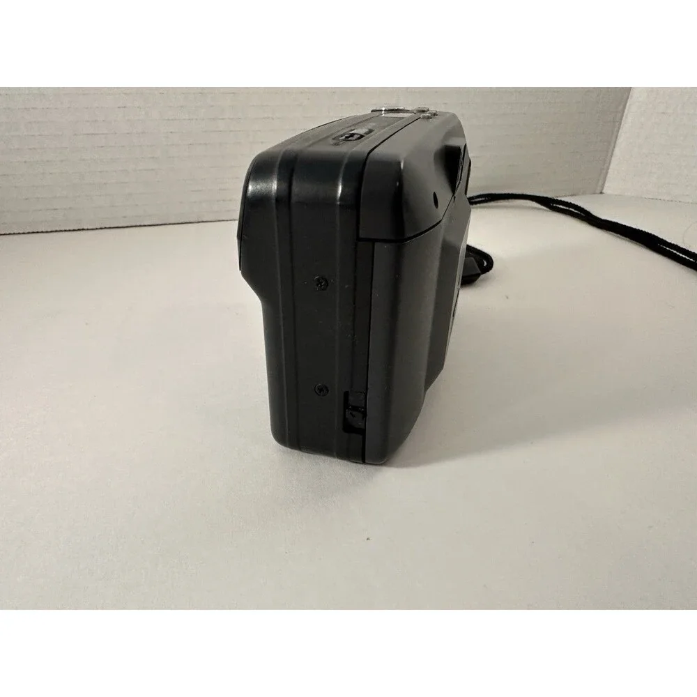 Minolta Freedom Action Zoom 90 35mm Film Camera DATE Black – For Parts/Repair